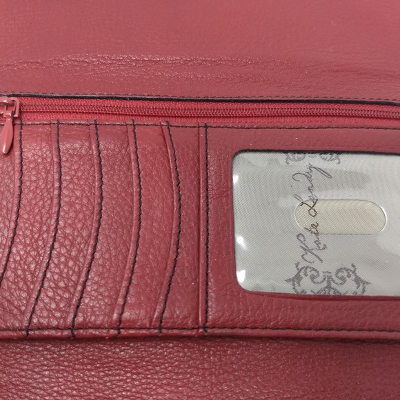 KATE LANDRY RED LEATHER ORGANIZER WALLET - Picture 7 of 8